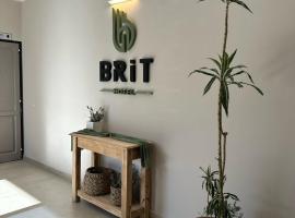 Brit Hotel, hotel en Villa Carlos Paz