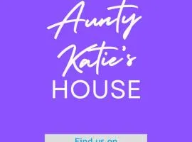 Aunty Katie's Budget Rooms, 2 miles from City Centre, Free Continental Breakfast