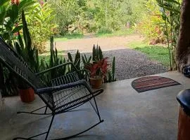 Cabaña lago Río Celeste