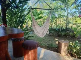Cabaña lago Río Celeste