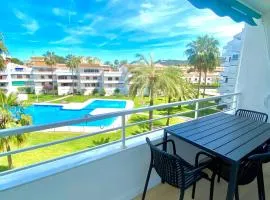 Apartamento reformado con piscina en Javea
