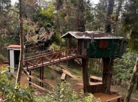 Refugio en el Árbol, hotel in Guarne