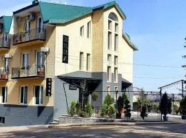 Hotel Erma