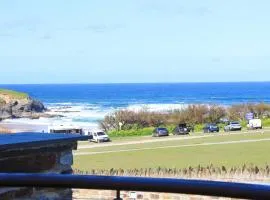 BY THE BEACH, The Quies, Beach House