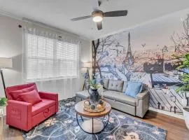 Paris 2br2ba Minute To Airport & Westchase #9