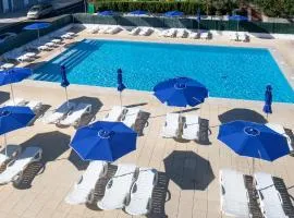 Nautilus Hotel