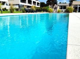 La Lonja में, होटल Descanso Lujo Hospital Austral 100m2 - Patio - 3pax