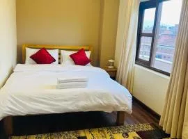 Yogi's Heritage in Patan - Heritage Family Studio