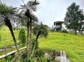 Cabaña Blanca Guarne cerca a Metrocable ARVI, villa in Guarne