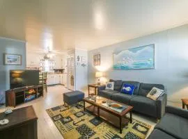 Walk to Beach & Boardwalk! Coastal Ocean City Stay