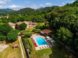 Les fermes de Rieumal Hameau Cévenol Prestige โรงแรมในLasalle