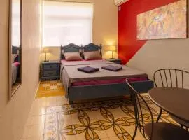 Quiet double ensuite room