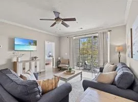 Barefoot Retreat - Pools, Golf, Guest Concierge!