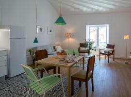 Vila Marta - Garajau，位于坎普自由鎮的酒店