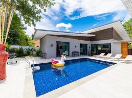 Villa Maenam koh Samui with pool 4 bedrooms 8 guests, hotel in Koh Samui 