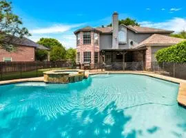 Heated Pool PoolTable HotTub Sleeps 16 Renovated