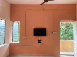 Cozy n spacious air conditioned furnished 3BHK