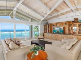 Beachfront Retreat w Ocean Views Bikes Balconies Ocean Haven by Avantstay