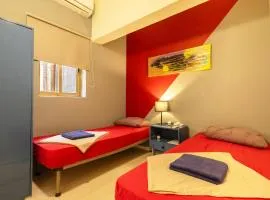 Quiet ensuite budget twin room