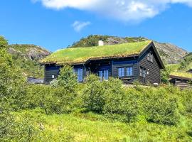 Amazing Home In Jøsenfjorden With Sauna, ξενοδοχείο σε Gullingen