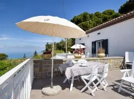 1 Bedroom Stunning Home In Castellabate