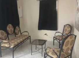 Casa Grey 1