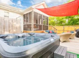 Dogs Allowed - Private Home with hot tub and fire pit