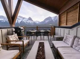 Sunset Ridge- 360 Mountain Views!