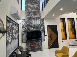 Luxury Villa with Scenic Views Private Deck By NRIs For NRIs