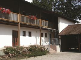 Gästehaus Leithen – hotel w mieście Bad Birnbach