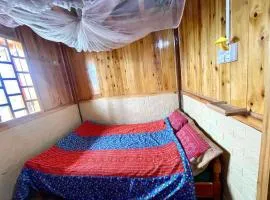 Pang familly trekking and homestay