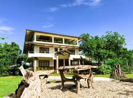 Puerto Princesa City में, होटल Sandybridge Eco Farm at Relly's Restaurant