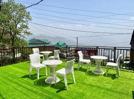 Rad Retreat by High Rise Inn kufri, hotel v destinaci Kufri