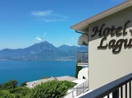 Hotel Laguna