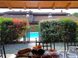 Maison Belvedere free wifi By Bookinggardalake, Hotel in Manerba del Garda