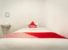 Dancenter Metropolitan Homestay Near Komplek Asia Megamas Medan