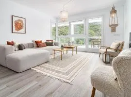 Modern 3 Bedroom Retreat in Benahavís