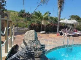 Comodo Apartamento con Terraza y Vistas al Mar