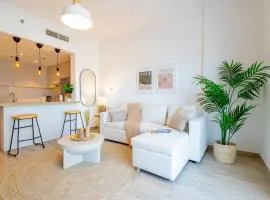 Voyage's Elegant 1br In Waters Edge