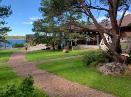 Escape to a Seaside Paradise Your Cozy Hideaway、エッケローのヴィラ