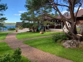 Escape to a Seaside Paradise Your Cozy Hideaway