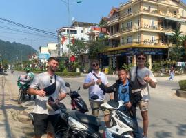 Starlet Hotel Phong Nha, отель в городе Фонгня