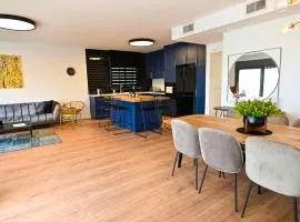 Royal Serenity- 2 Luxury Penthouses together