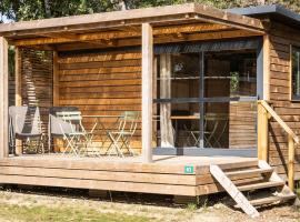 Huttopia Caminos de Galicia, hotel i Prado