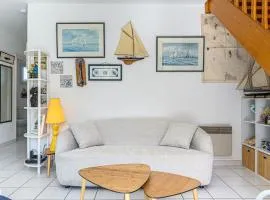 Holiday Home Ty Jeanne by Interhome