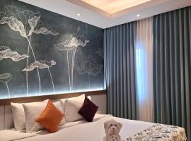 Hotel Sriti Magelang, hótel í Magelang