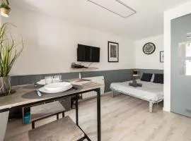Studio moderne - proximité gare et espace extérieur