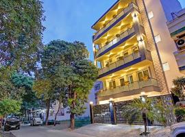 NUAB House - Near Fortis, MAX, MEDANTA, Paras Hospitals and HUDA Metro, hotel v destinaci Gurgáon