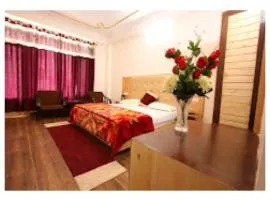 Hotel Saras Manali