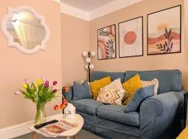 Peacehaven Retreat - Studio 4 minutes from the beach! Pet friendly!